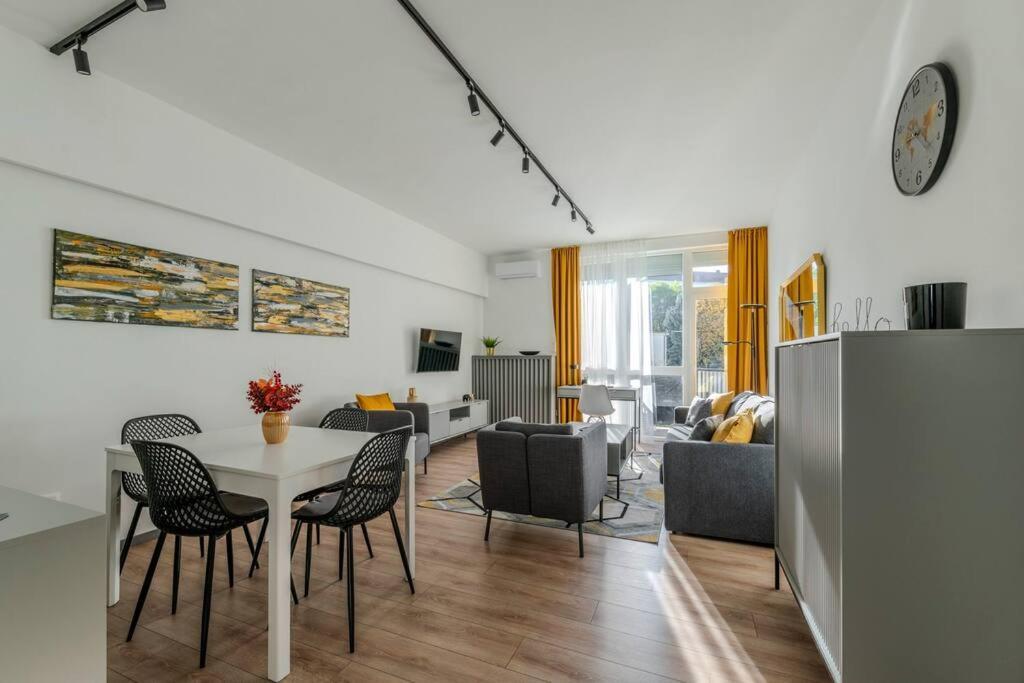 Apartament King's Golden Flat *