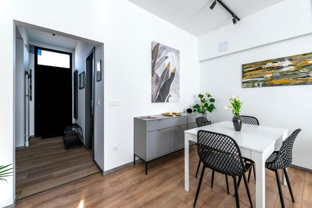 King's Golden Flat Appartement *