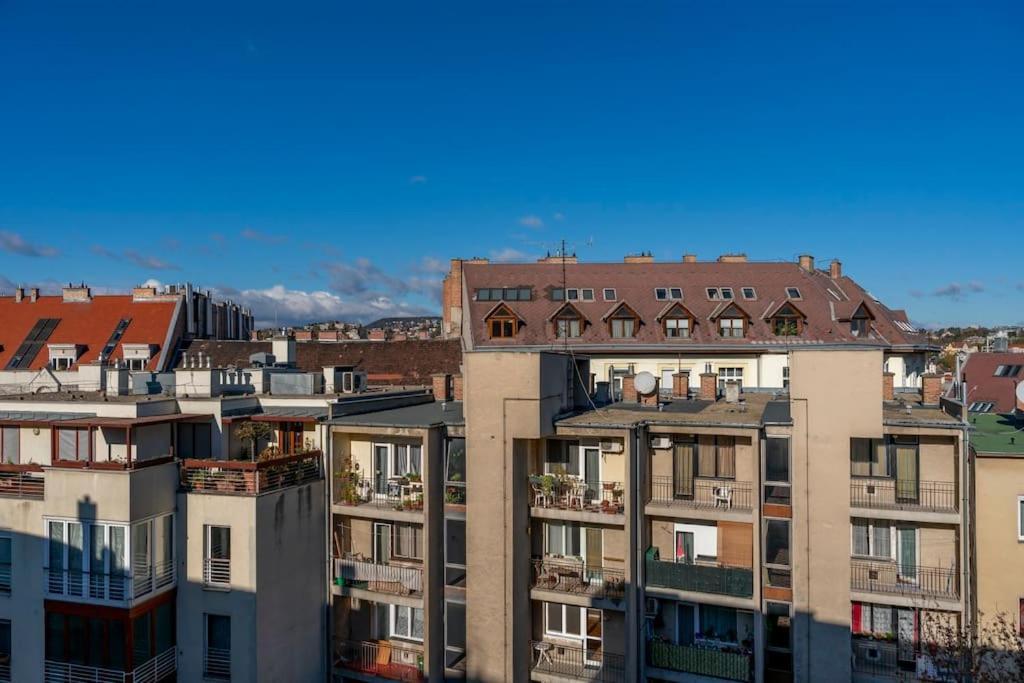 King's Golden Flat Appartement